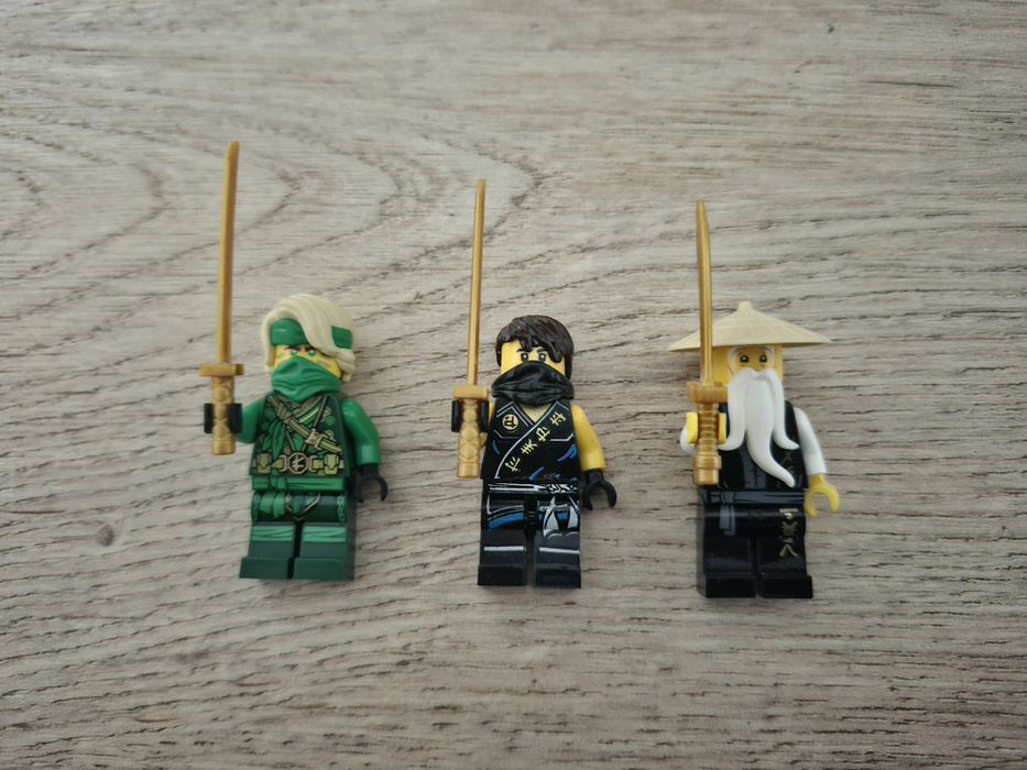 Lego ninjago figurine