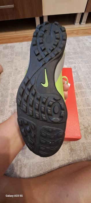 Adidasi Nike Mercurial fotbal teren sintetic