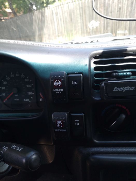 Opel frontiera 2.2 Benzina