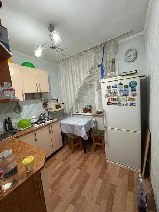 Продам 2 ком квартиру район Уюта 13900