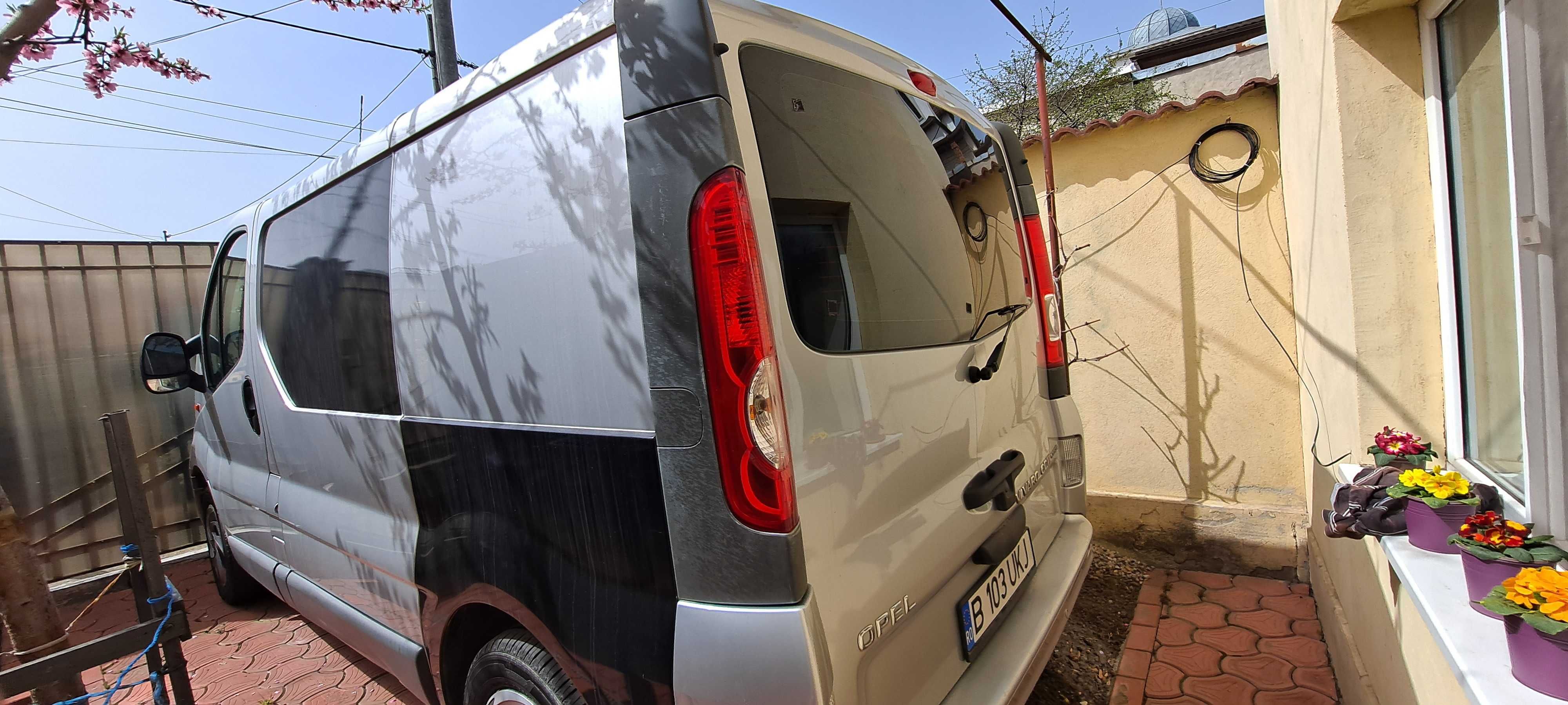 De vazare opel vivaro