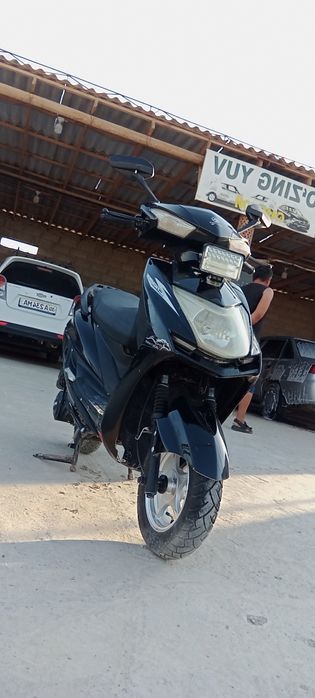 Skuter ABMEN BOR TOKLIGA KOTASIGA holatiga qarab 125 cc 100 kmga 2 5 l