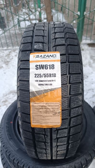 225/55R18  TRAZANO