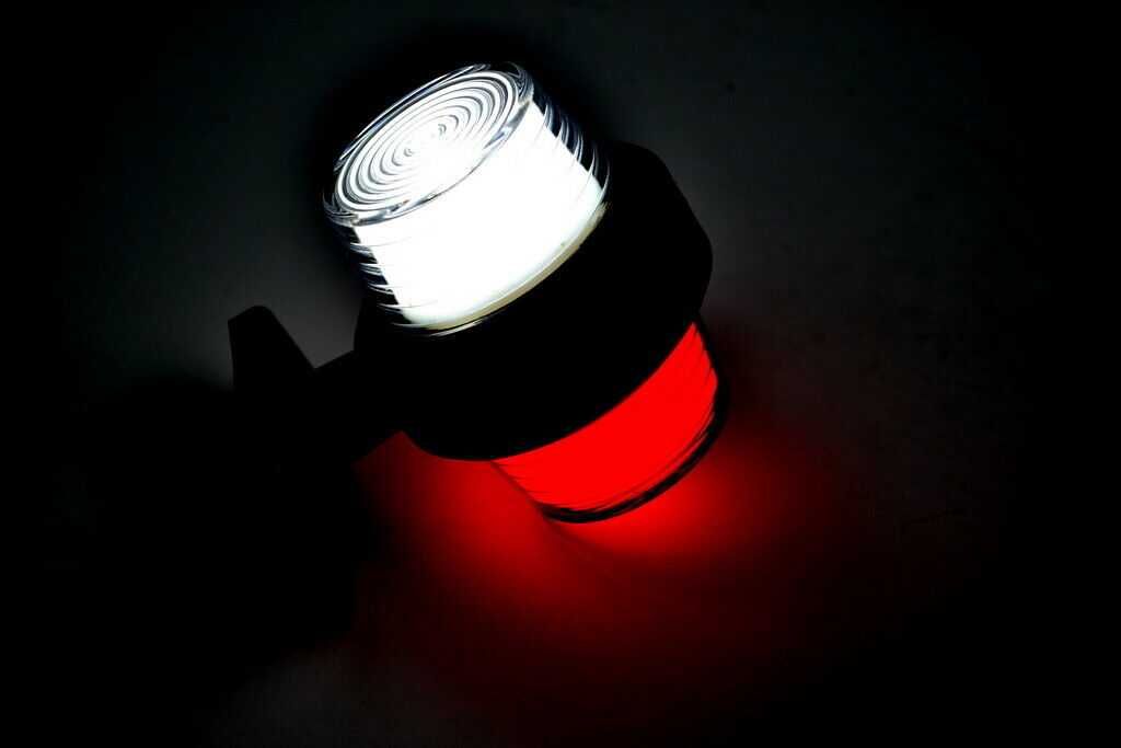 1бр. Лед LED НЕОН рогчета светлини габарити червено-бяло 24V