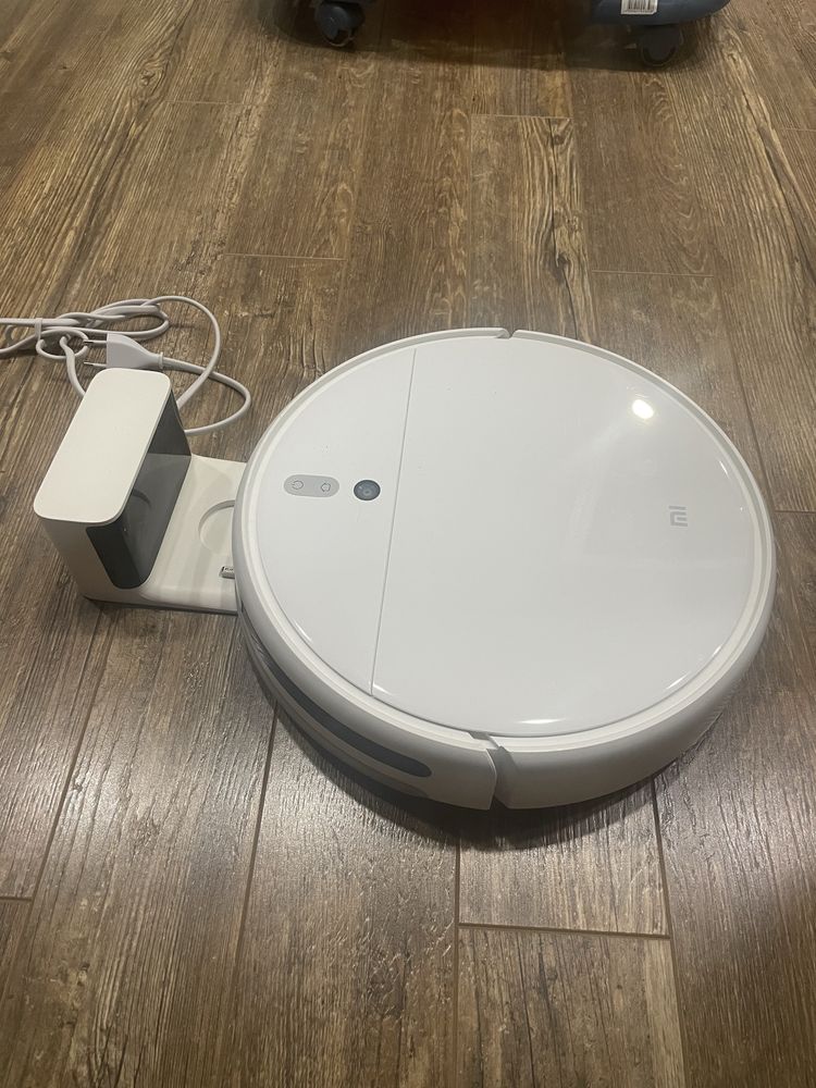 Робот-пылесос Xiaomi Mi Robot Vacuum-Mop белый