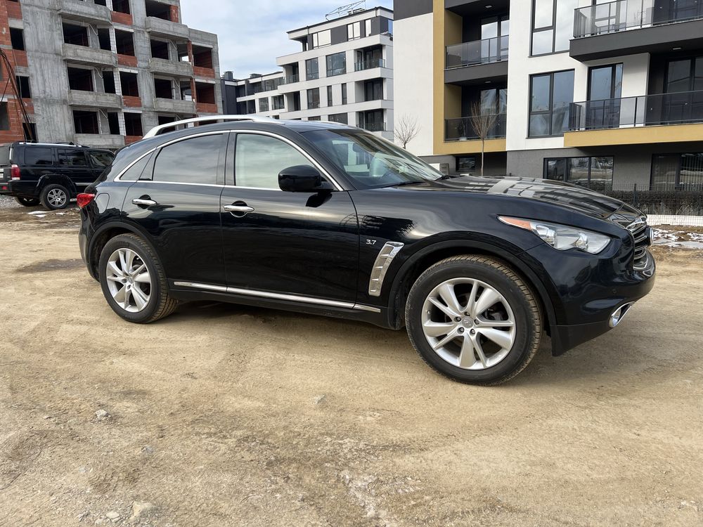 Infiniti QX70 3.7 Premium AWD