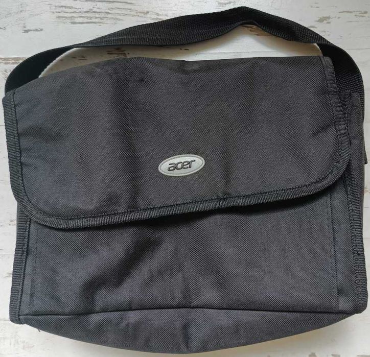 Лаптоп acer aspire s3-951 ultrabook 13.3 intel i5-2467m 4GB MS2346