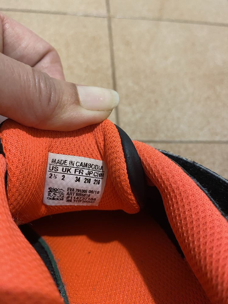 Маратонки Adidas 34н с подарък