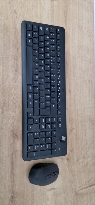 Kit tastatura si mouse wireless Hp noi