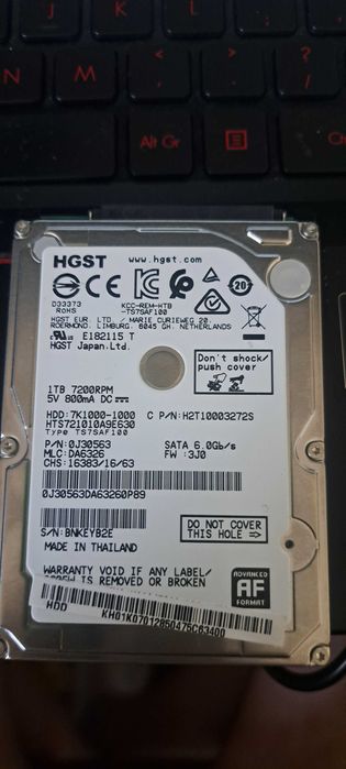 Hard laptop sata 3 , 1 terabite .