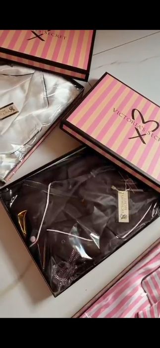 Pijamale Victoria's Secret
