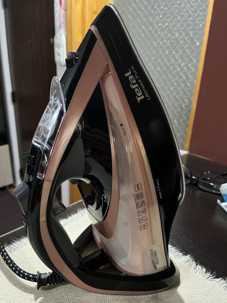Fier de calcat Tefal