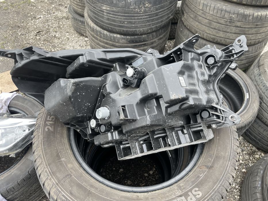 Ляв фар Suzuki SX4-Cross 2021