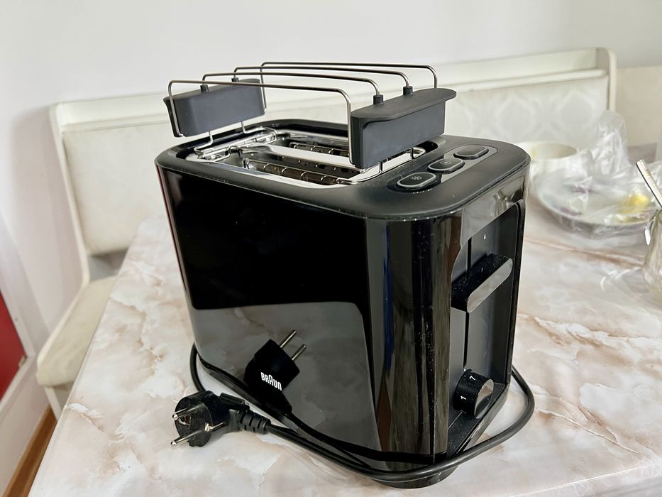 Тостер от BRAun тостер