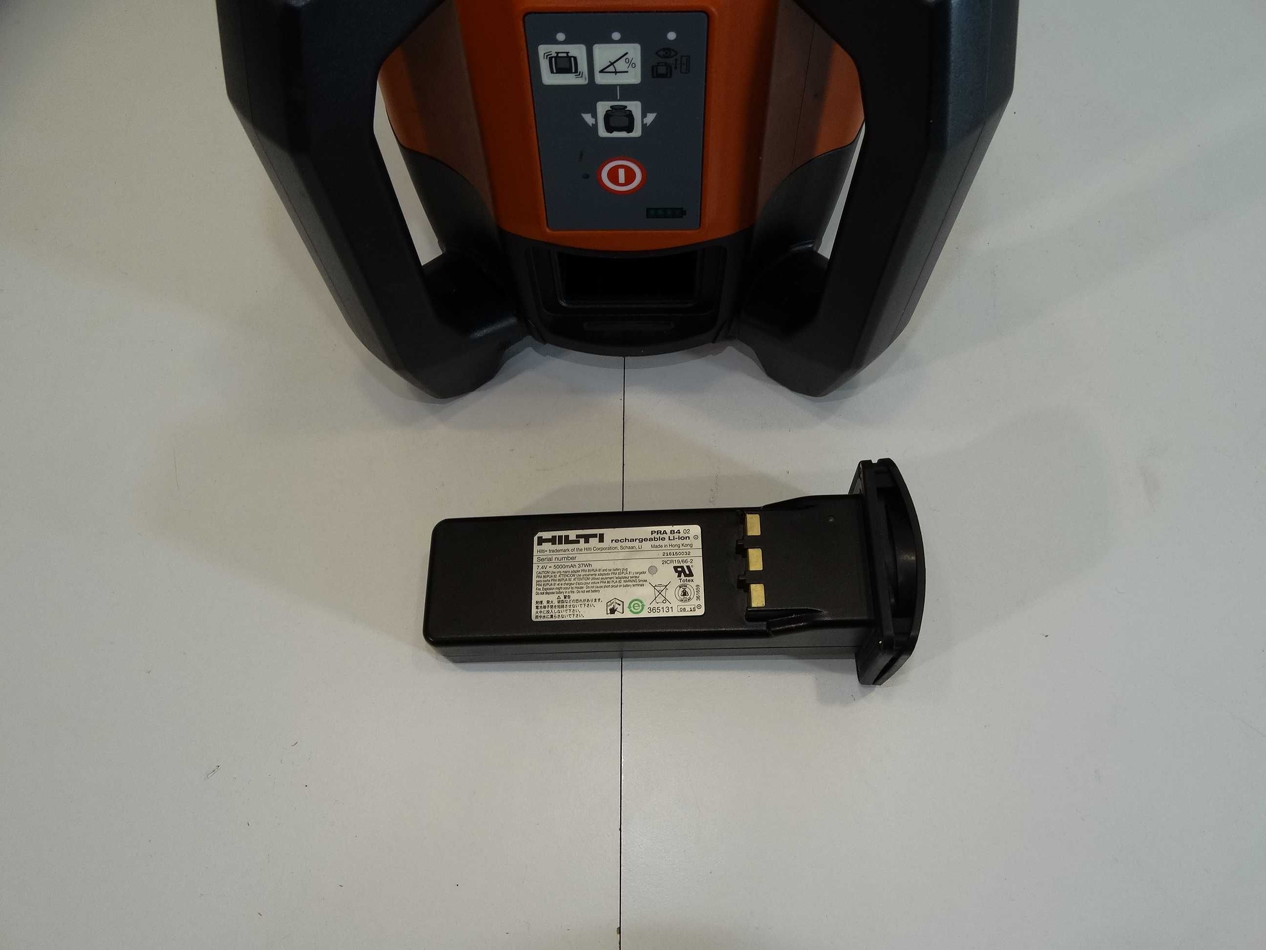 Hilti PR 30 HVS - Ротационен лазерен нивелир ( Само лазер )