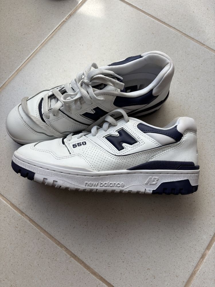 Маратонки New Balans    .