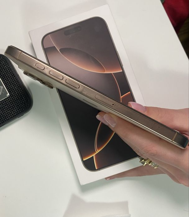 iPhone 16 pro max 256 GB