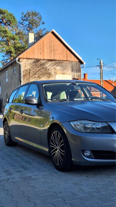 BMW E91 manual 2011