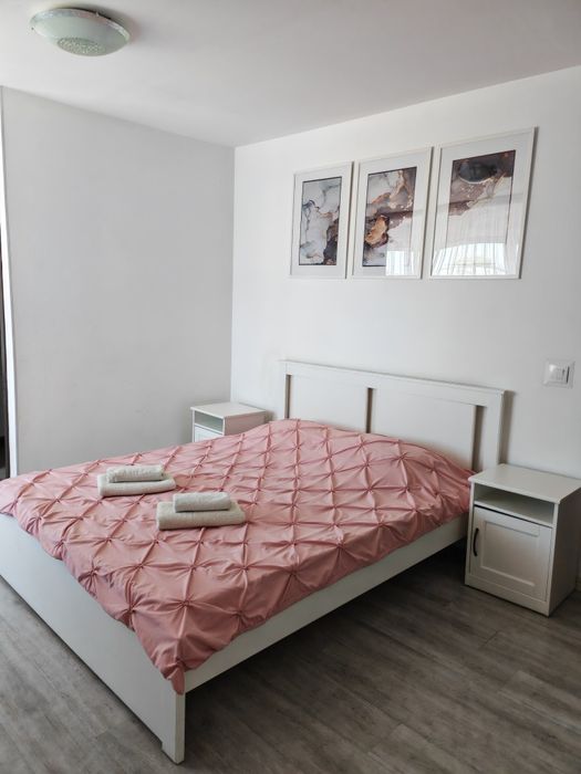 Închiriez camere in regim hotelier