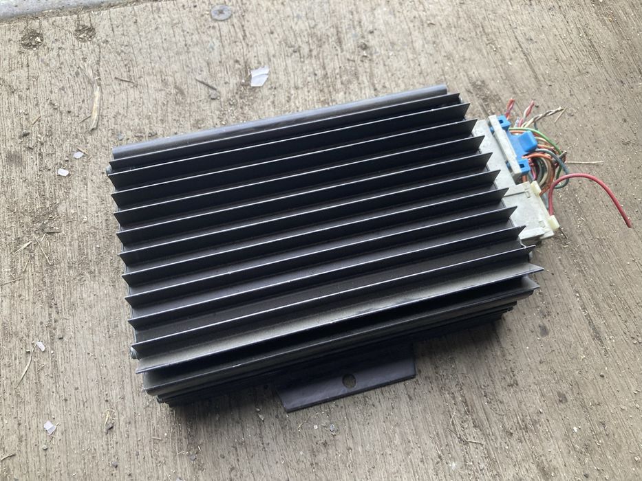 Аудио усилитель звука Bose Мерседес W163 / Mercedes ML W163