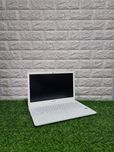 Samsung идеалл холатда Core i3 офис,Photoshop,трейдинг ишлари учун.