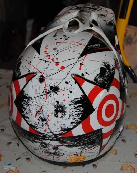 Мотокрос каска *Нова*, коментар цена  BOX -XL размер