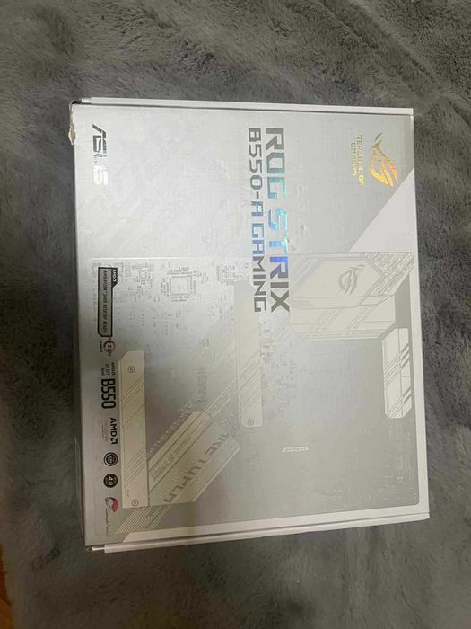 Дънна Платка ,Asus Rog Strix B550-A Gaming