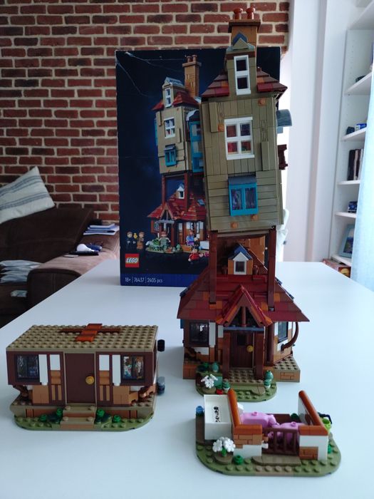 Lego Harry Potter The Burrow Collectors' Edition  Vizuina 76437