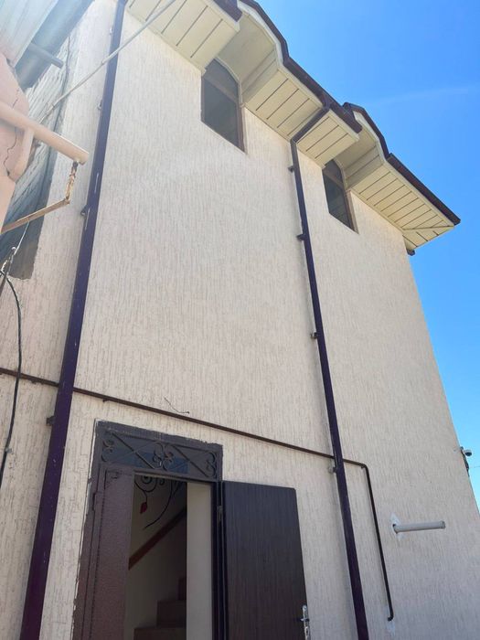 Бизнесс ва автосервис учун тайор бино сотилади