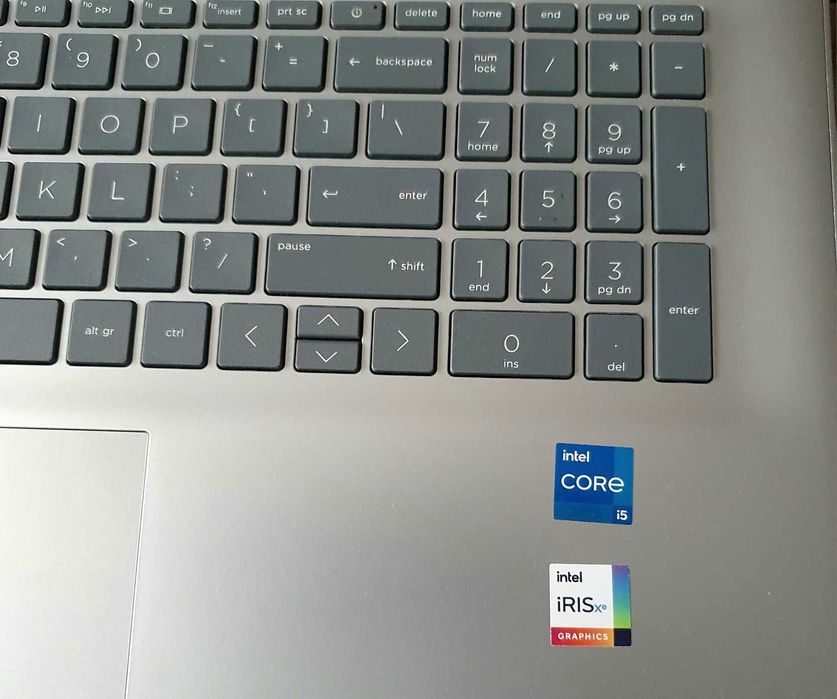 Laptop HP, Intel Core I5, Generația 13, 17 inch