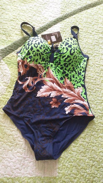 Купальник слитный