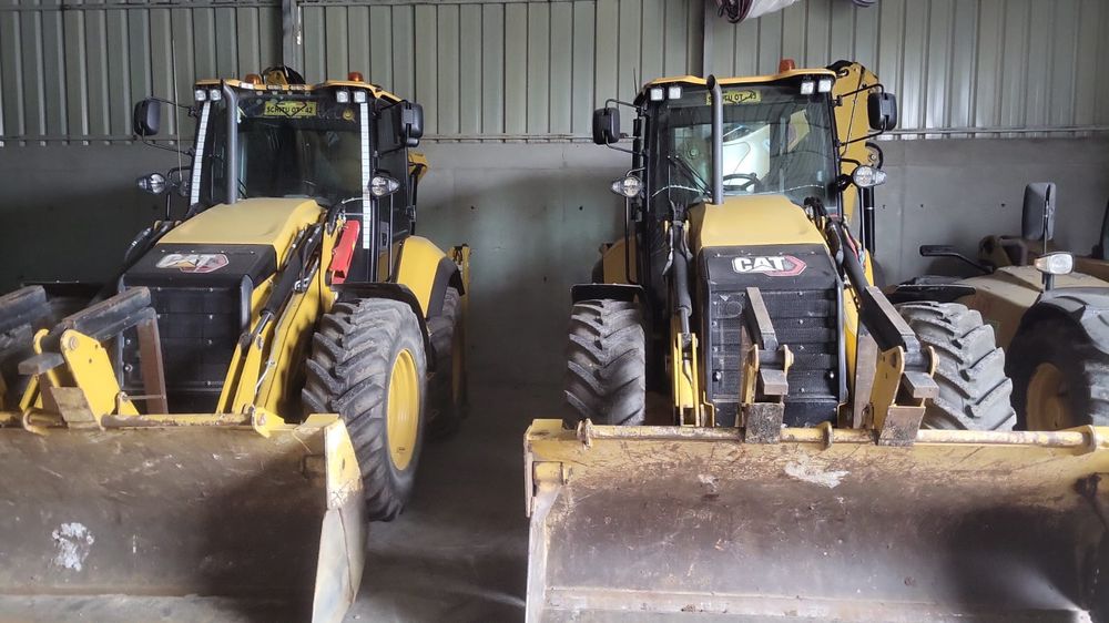 Vând 2 Buldoexcavatoare Caterpillar 434