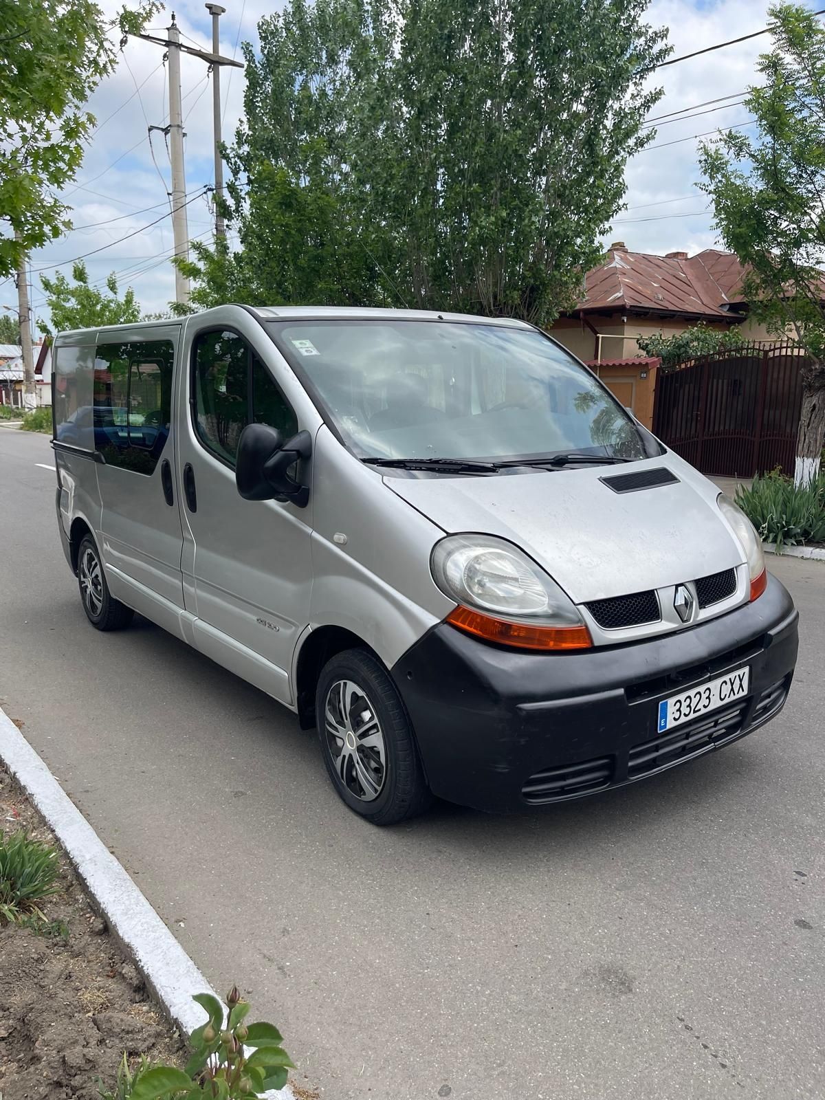 Renault Traffic 1.9 dci