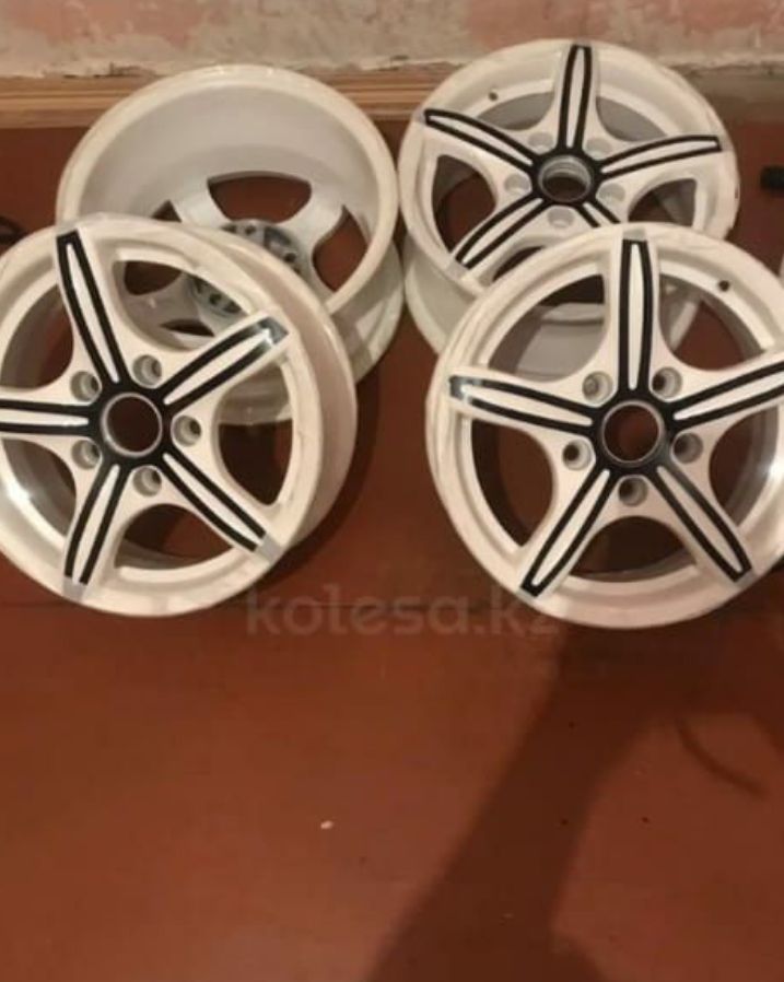 Продам новые диски