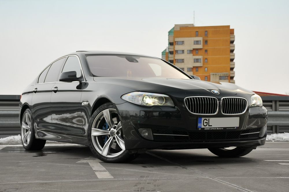 BMW 530 XDRIVE  2012