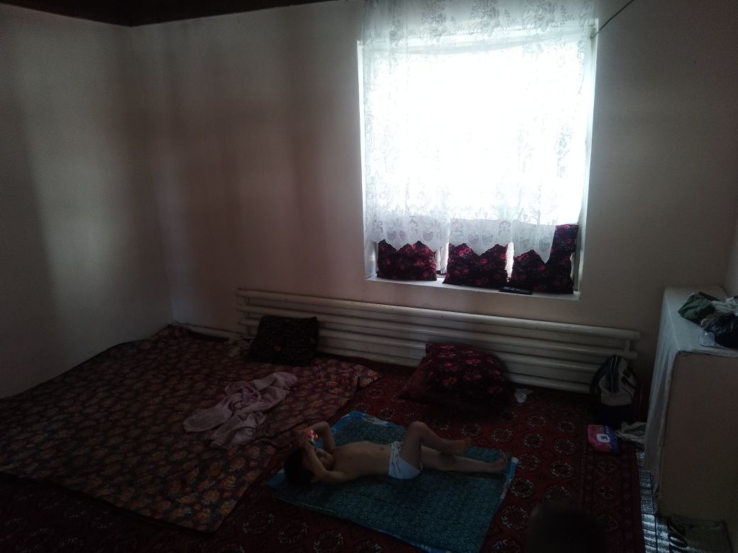 Xasanboy postdan 2 km kirganda Abduraxmonda uy sotiladi Kochani yuzida