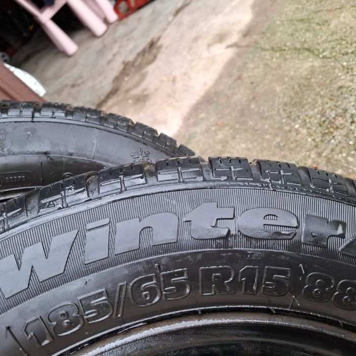 Set roti iarna Logan