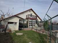 Casă în Sendreni