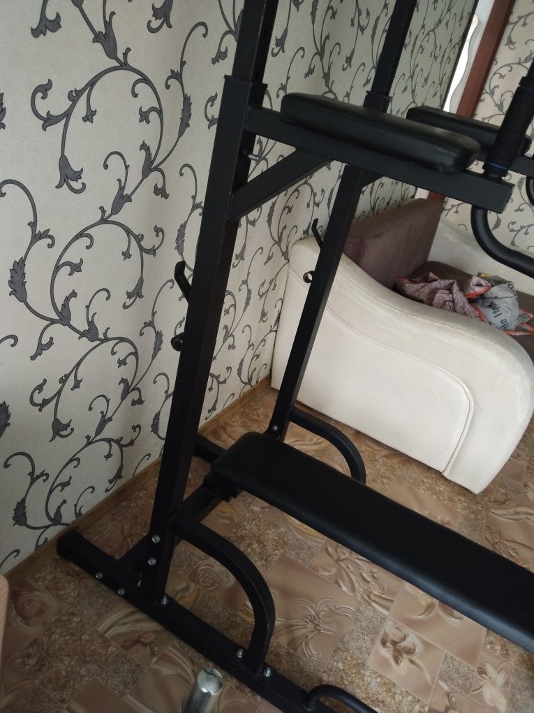 Продам турник и брусья два в одном