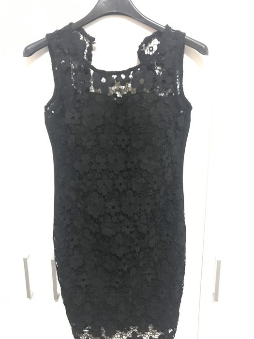 Vand diverse rochite de ocazie