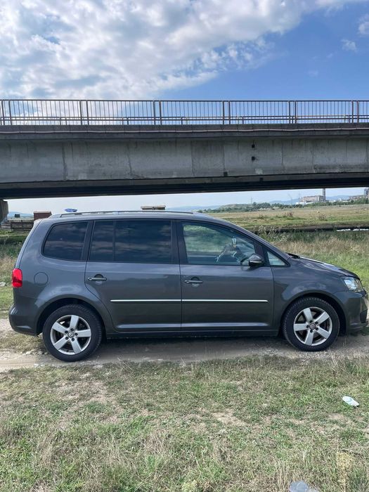 VW Touran 2.0 tdi 2011