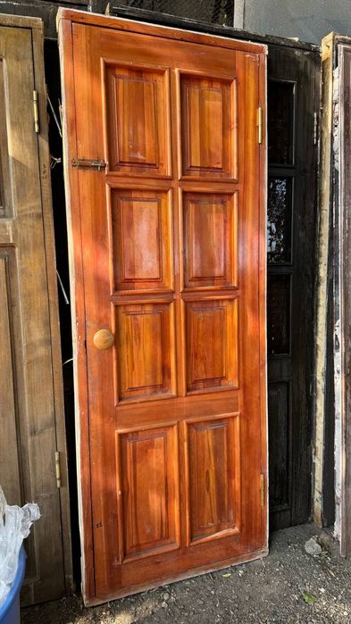 Taxtalik va Mdf eshiklar