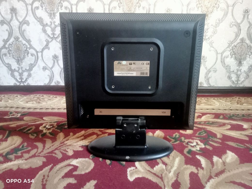 Монитор AV TECH  Model: 7009s Разрешение: 1280х1080