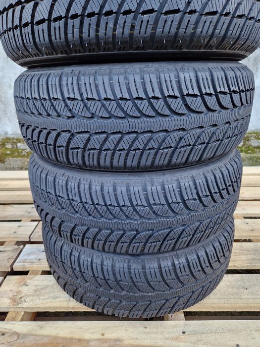 4anvelope iarna 185 65 14(relativ noi) Kleber