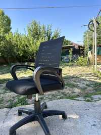 Офисной кресло