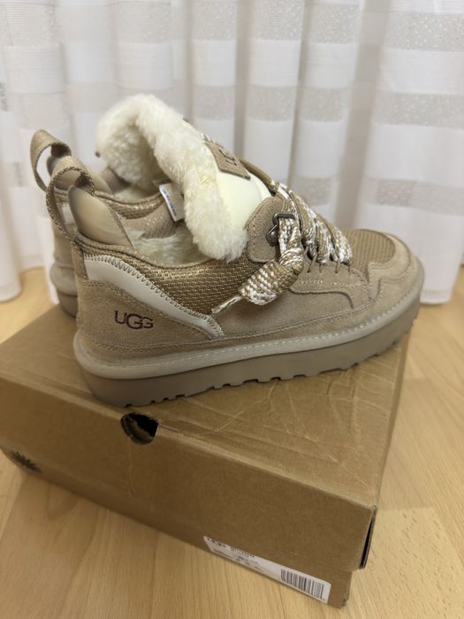 UGG Lowmel Sand