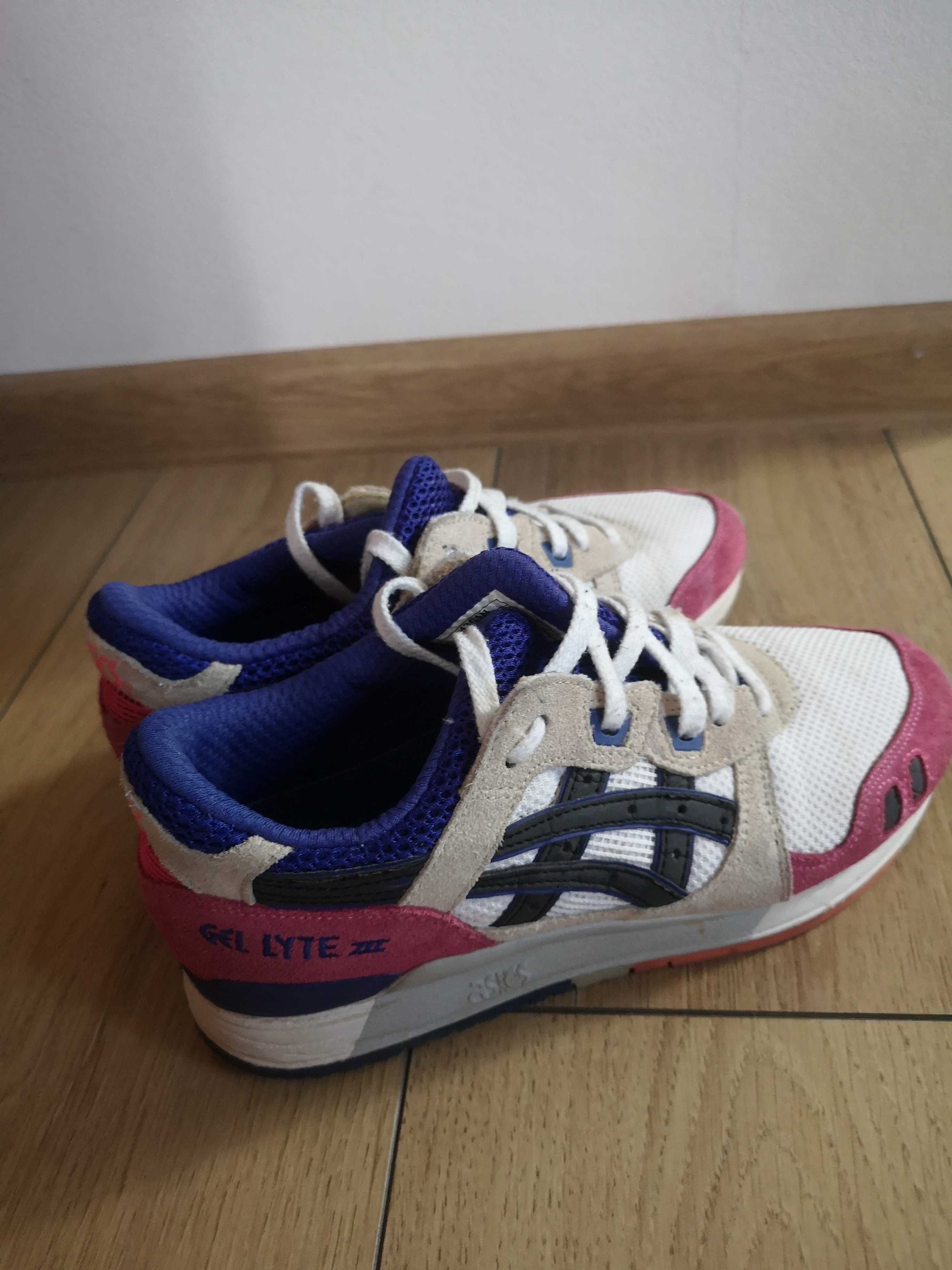 adidasi  Asics Gel Lyte III 3 incaltaminte sport piele intoarsa panza