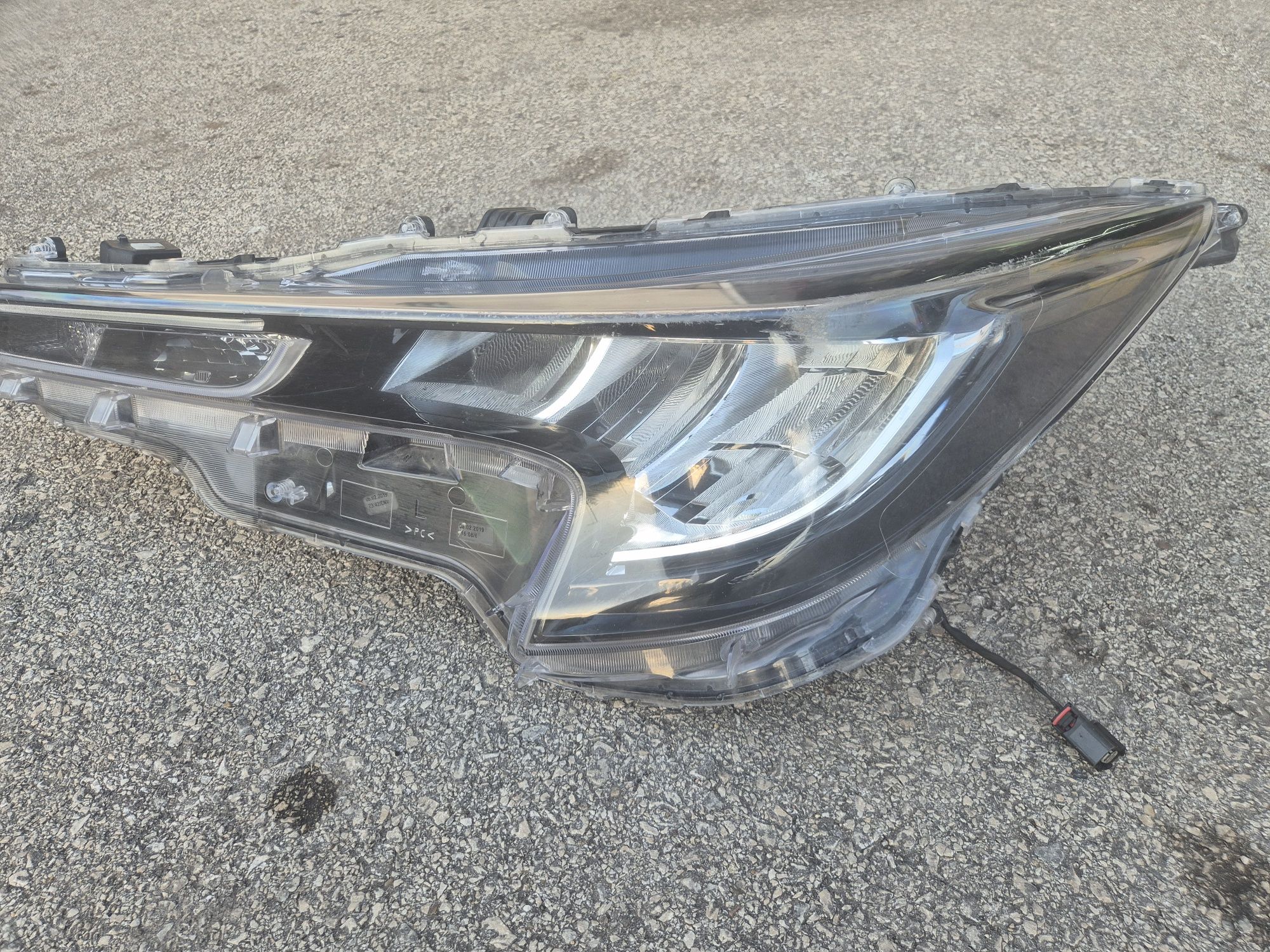 Ляв фар Toyota Corolla фарове Тойота Корола
