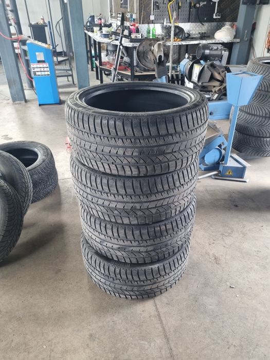 4 гуми MOMO NORTH POLER 255/40R19