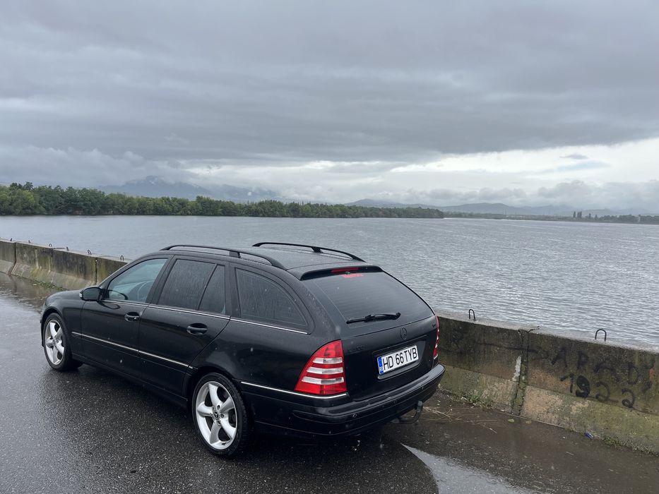 Mercedes C-class C220 automat w203 diesel 2007